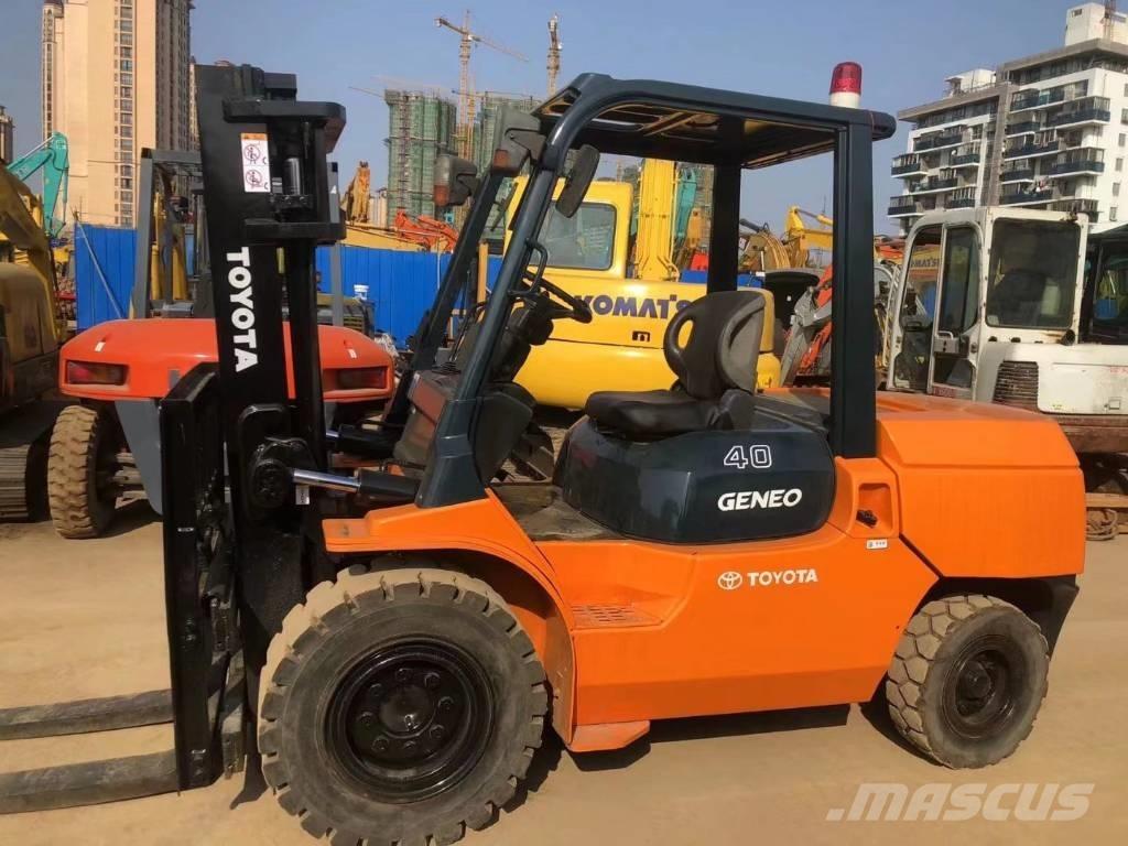 Toyota FD30 Dizelski viljuškari