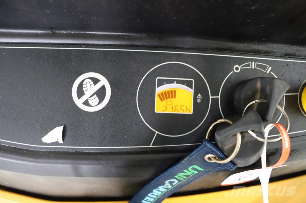 CAT NSP14 Ručni električni viljuškar