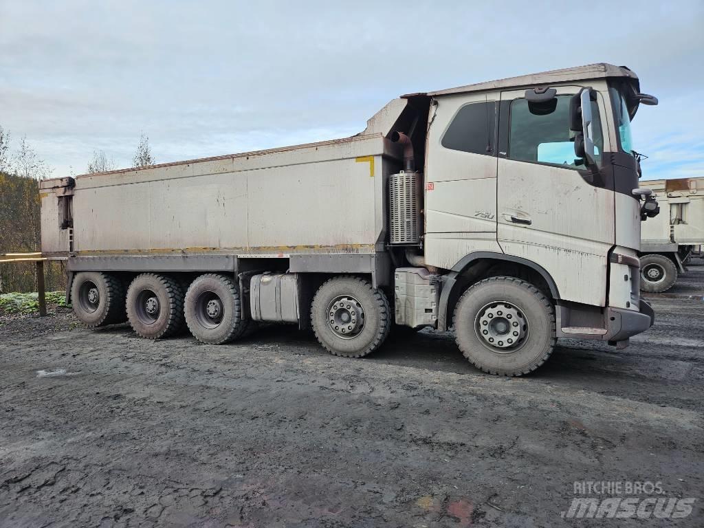 Volvo FH 16 750 Kiperi kamioni
