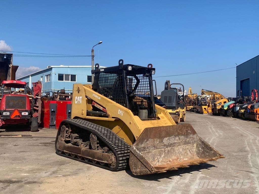 CAT 277 Skid steer mini utovarivači