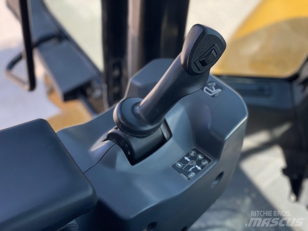 CAT 966M XE Utovarivači na točkove