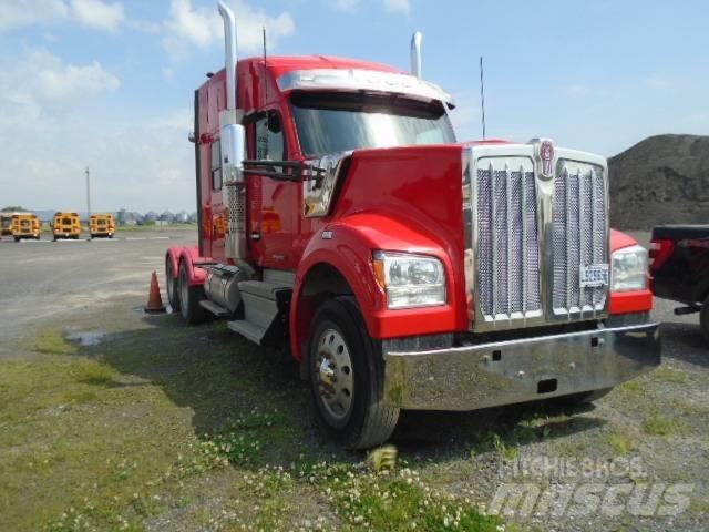 Kenworth W 990 Tegljači