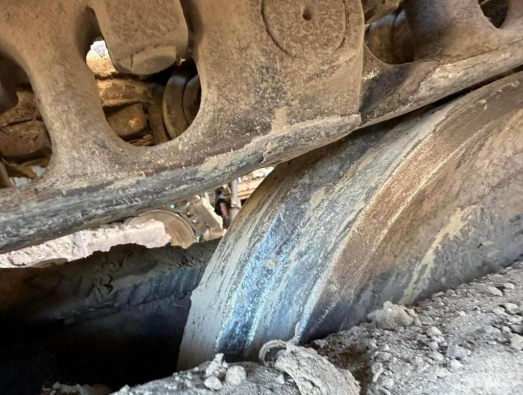 CAT 320 EL Bageri guseničari