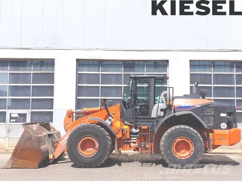Hitachi ZW 250-6 Utovarivači na točkove