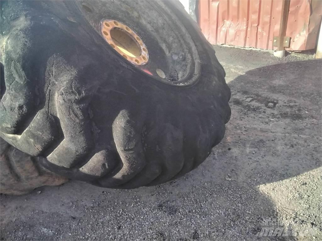 Nokian Els 17,5x25 Gume, točkovi i felne