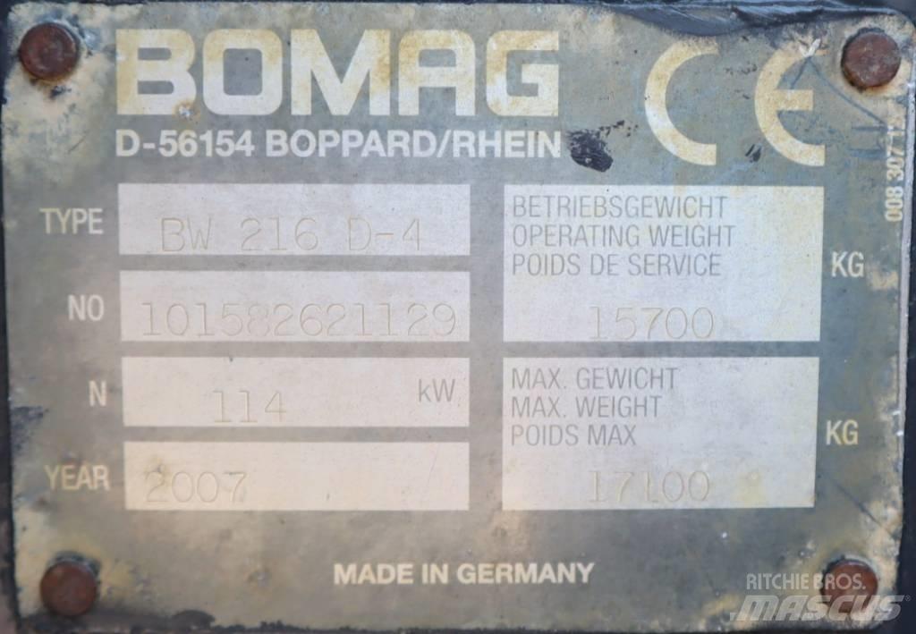 Bomag BW 216 D-4 Nabijači zemlje