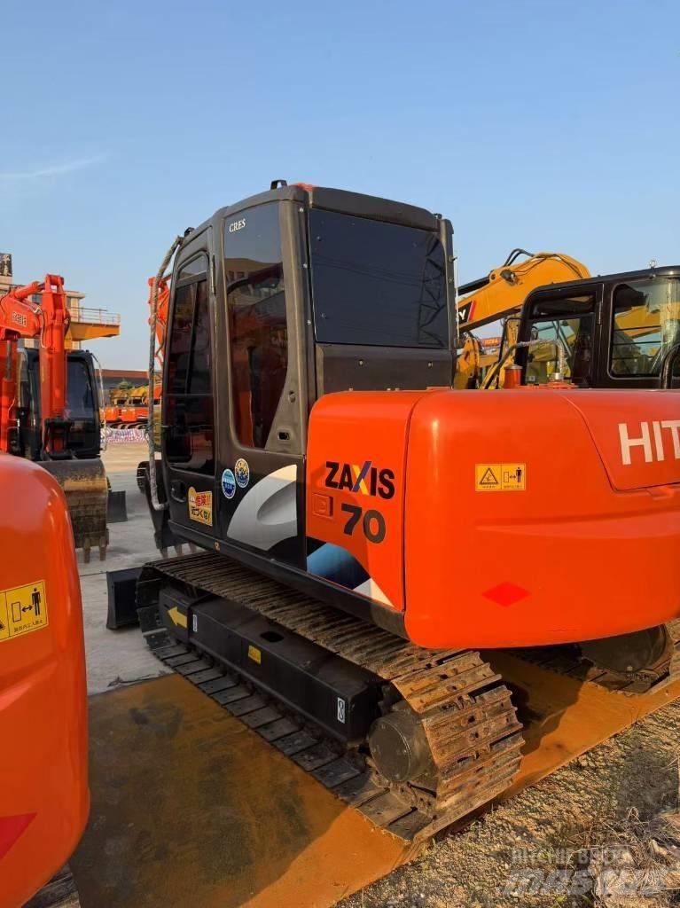 Hitachi Zaxis 70 Bageri guseničari