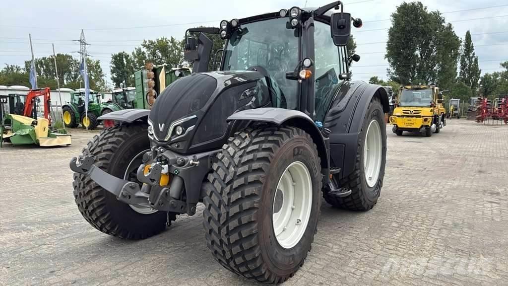 Valtra N155 ED Traktori