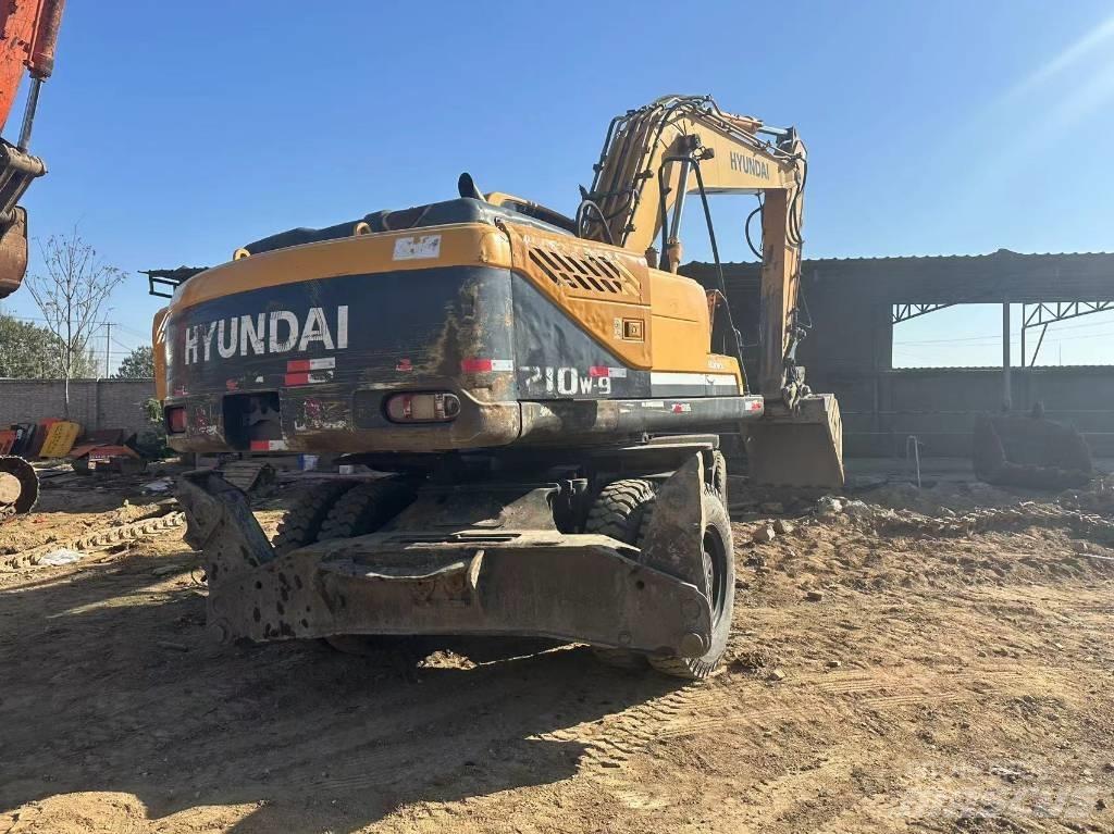 Hyundai R210WD Bageri točkaši