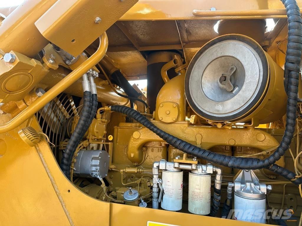 CAT D 7 G Buldožeri guseničari