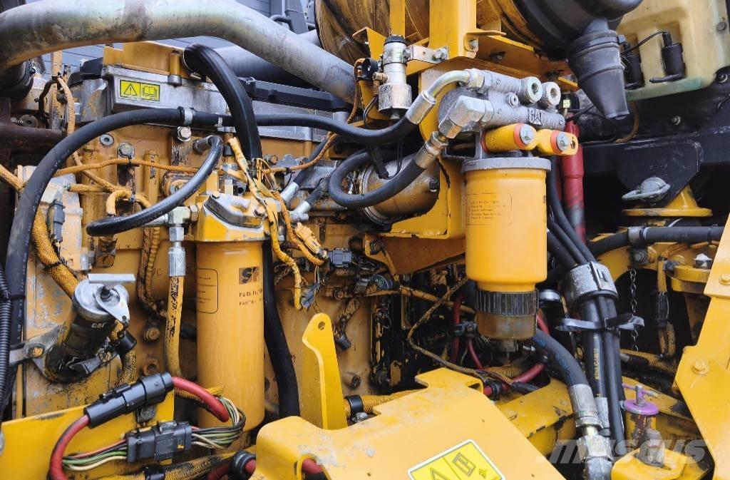 CAT 730 Zglobni damperi