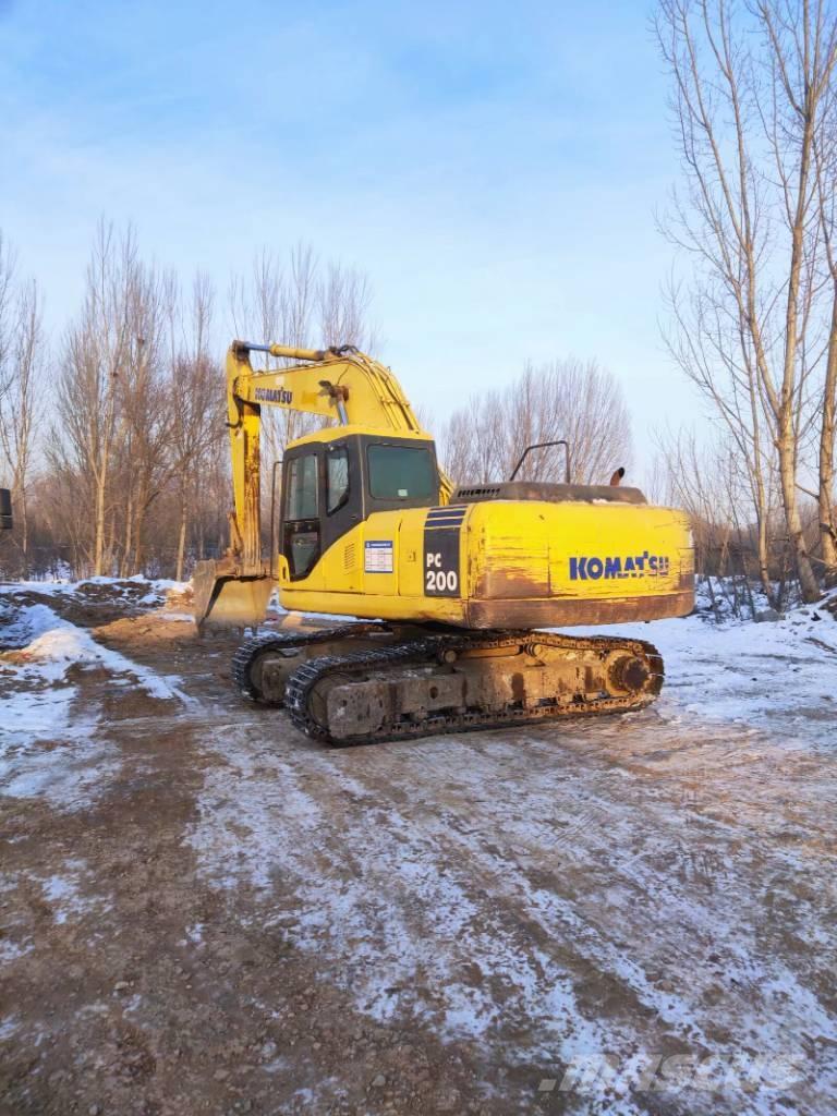Komatsu pc200-7 Bageri guseničari