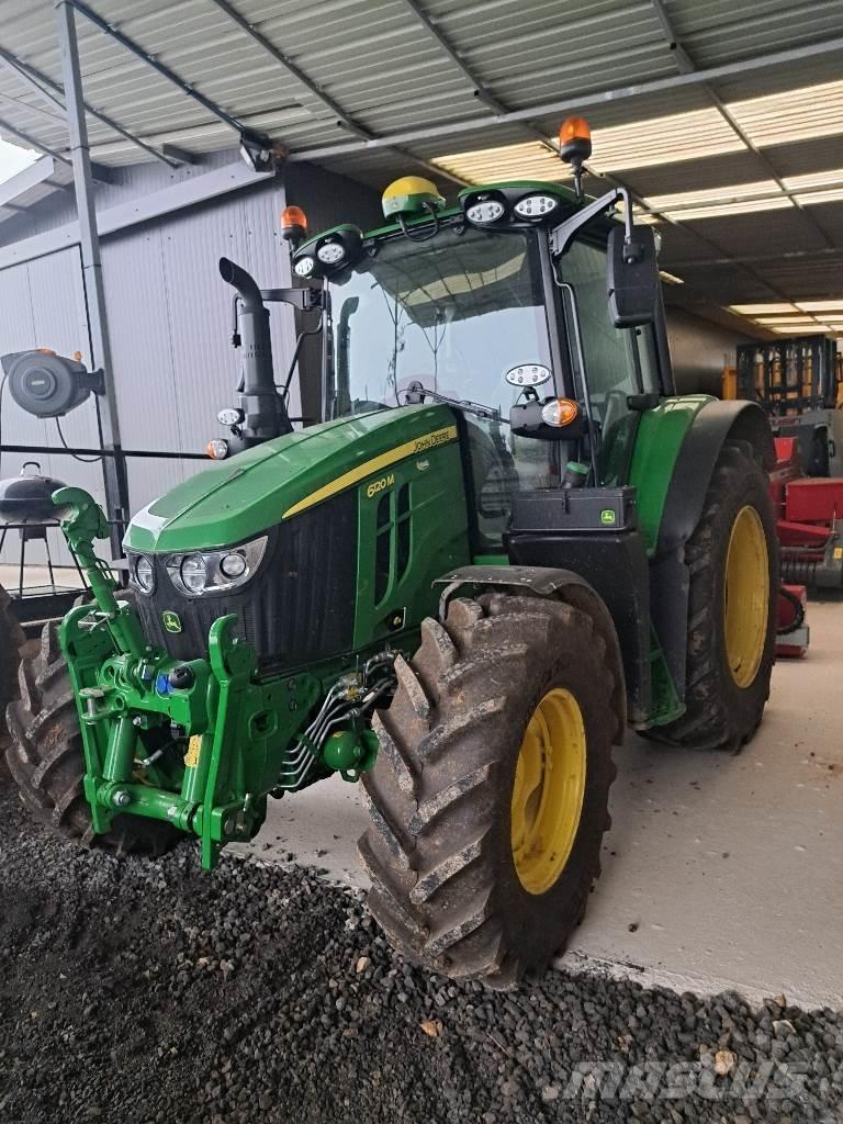 John Deere 6120 M Traktori