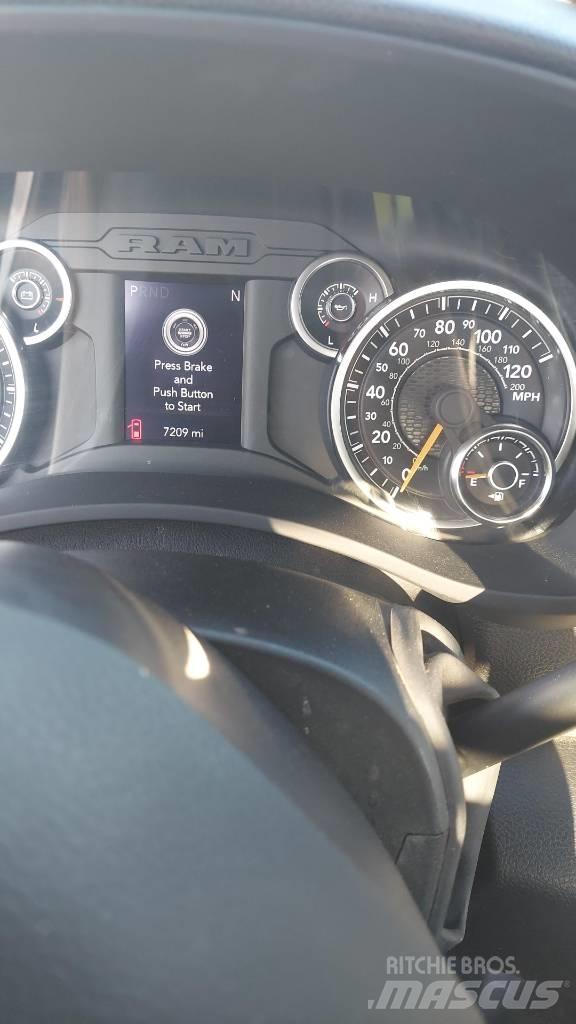 RAM 5500 Kamioni sa otvorenim sandukom