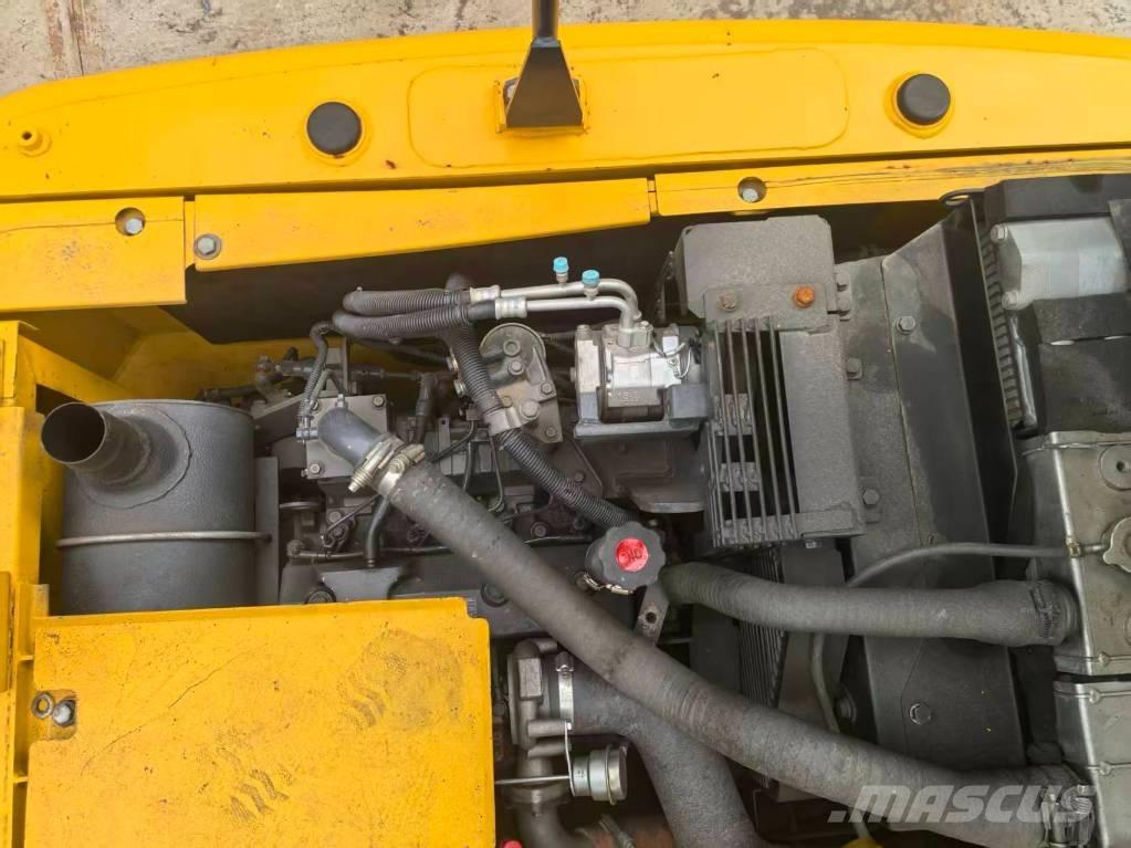Komatsu PC 130-7 Midi bageri 7t – 12t