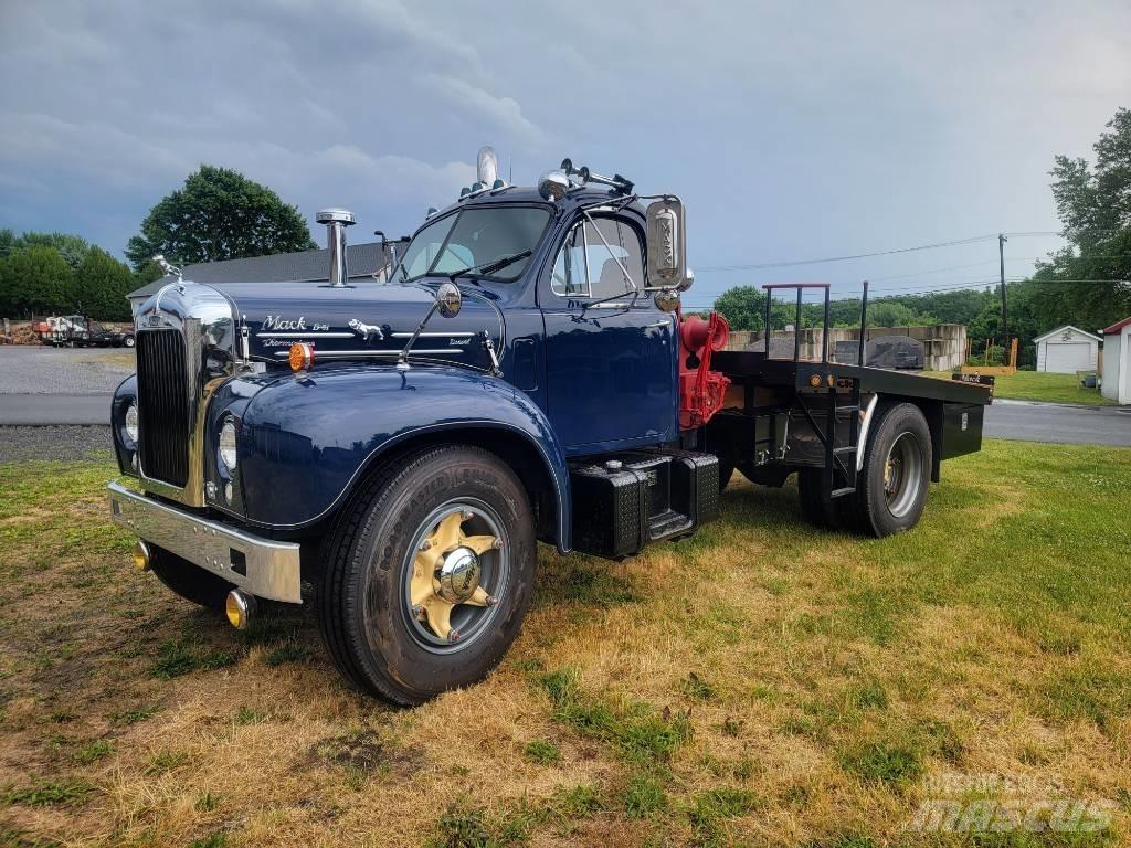 Mack B 61 Šleperi za vozila
