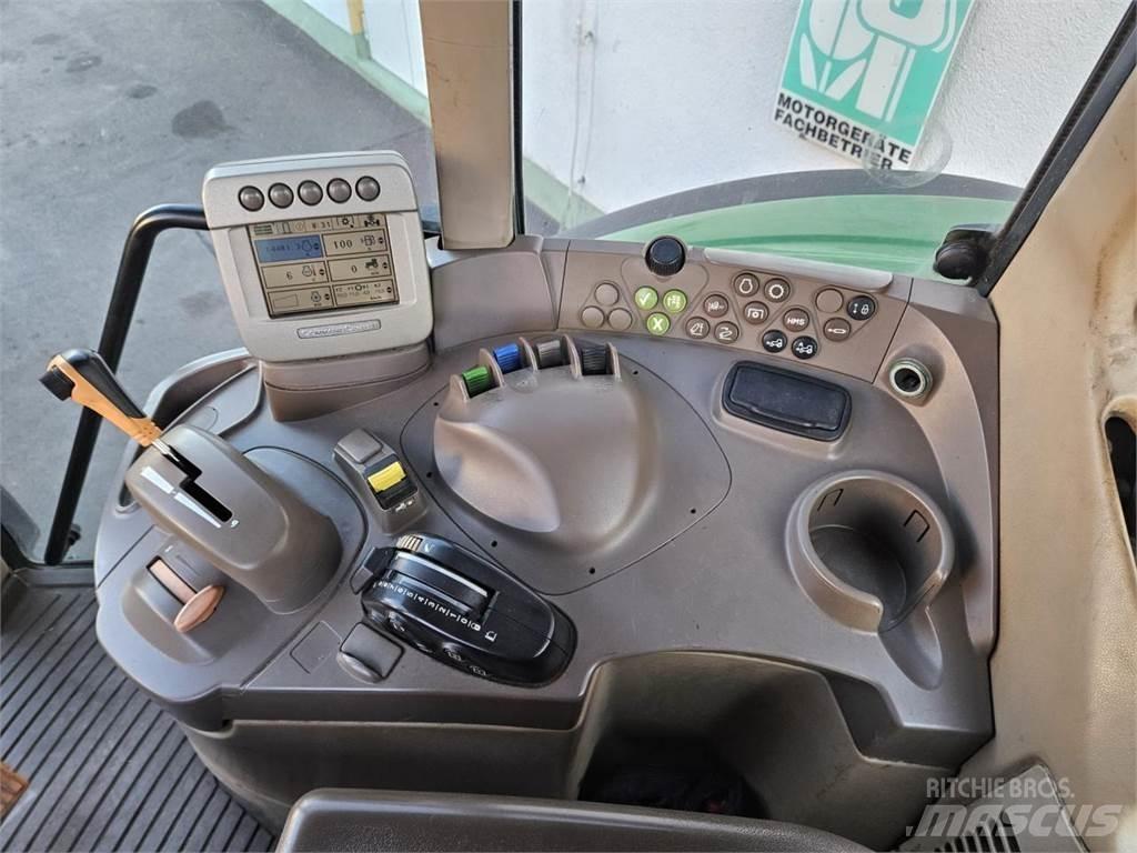 John Deere 7430 Traktori