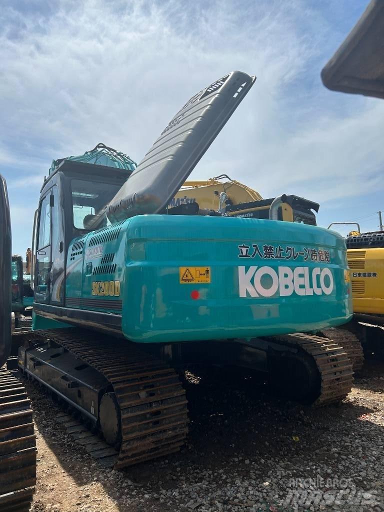 Kobelco SK200D Bageri guseničari