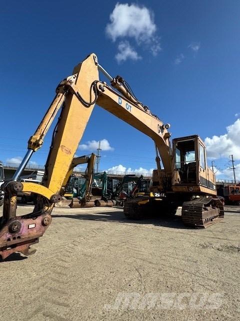 CAT 215 C LC Bageri guseničari