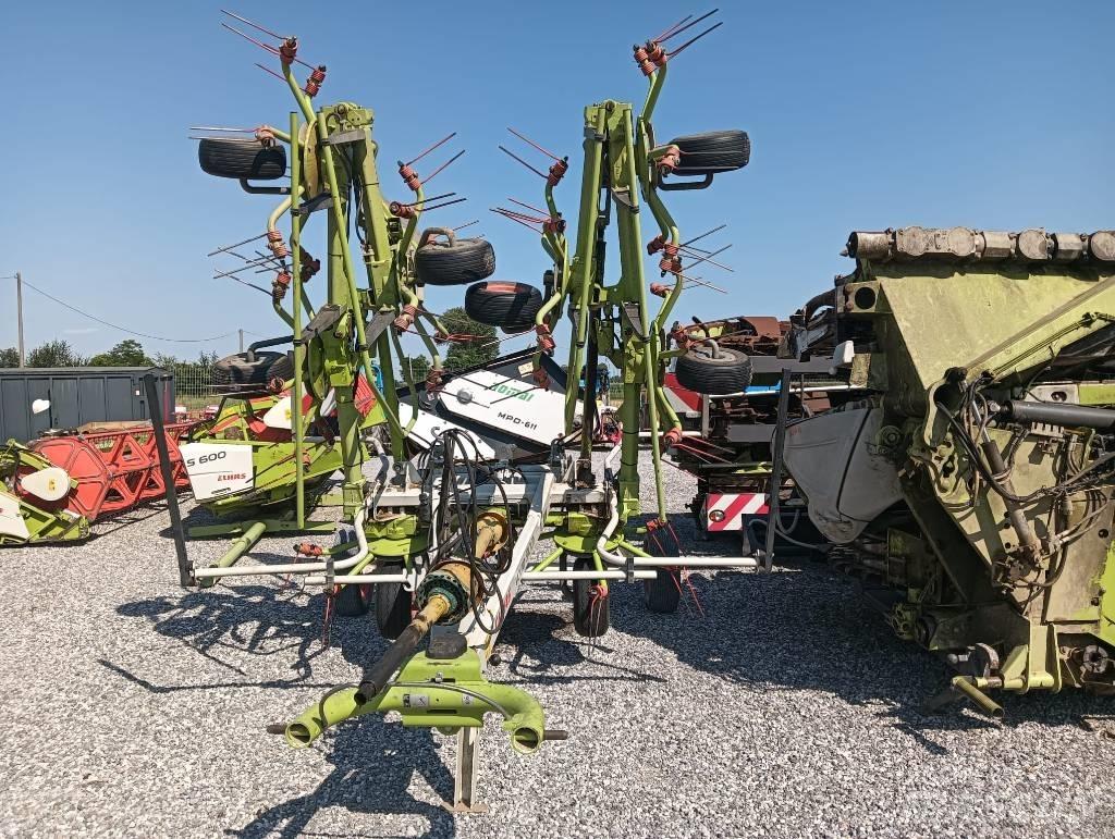 CLAAS Volto 900 T Okretači i sakupljači sena