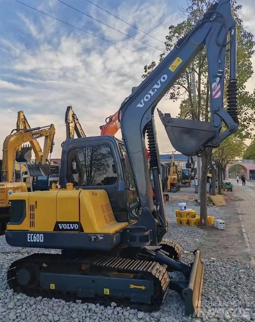 Volvo EC 60 Bageri guseničari