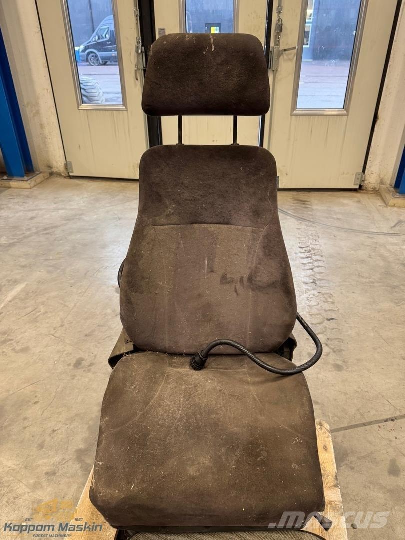  BeGe Stol Ostale komponente