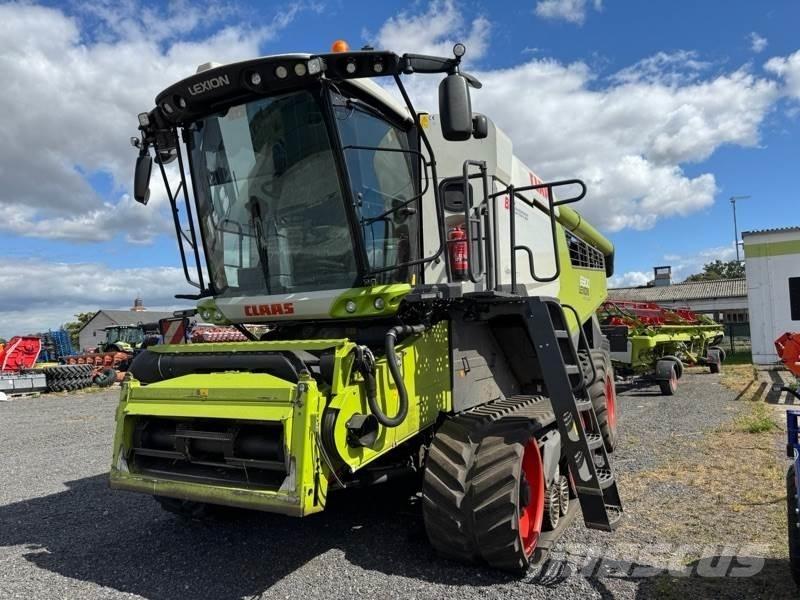 CLAAS LEXION 6900 Kombajni