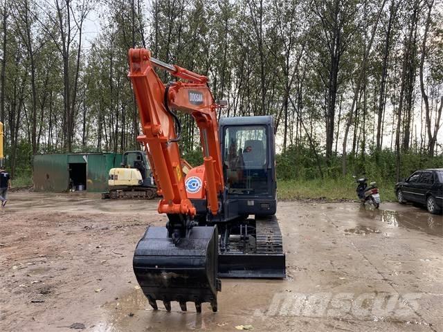 Doosan DH60-7 Mini bageri < 7t