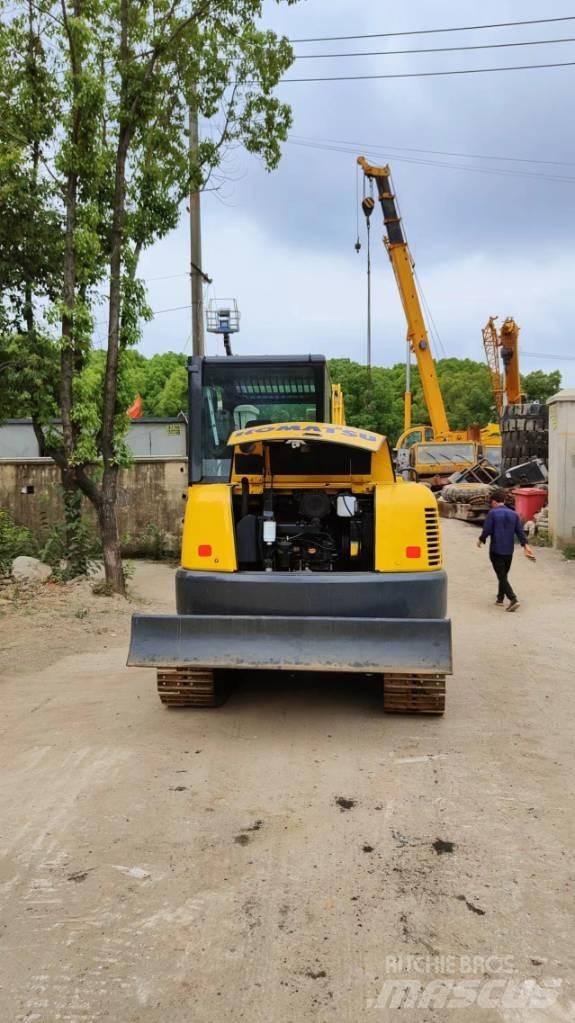 Komatsu 56 Bageri guseničari