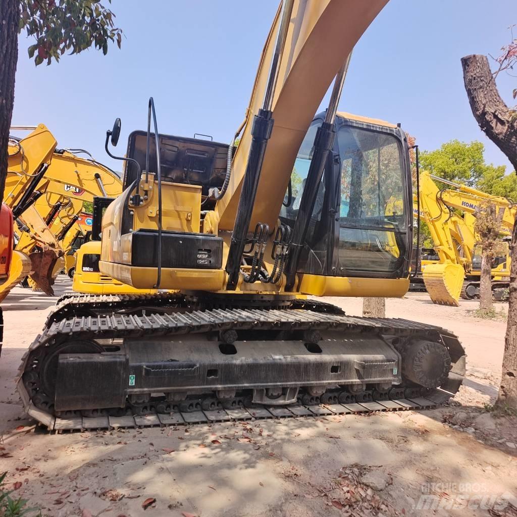 CAT 320 D Bageri guseničari