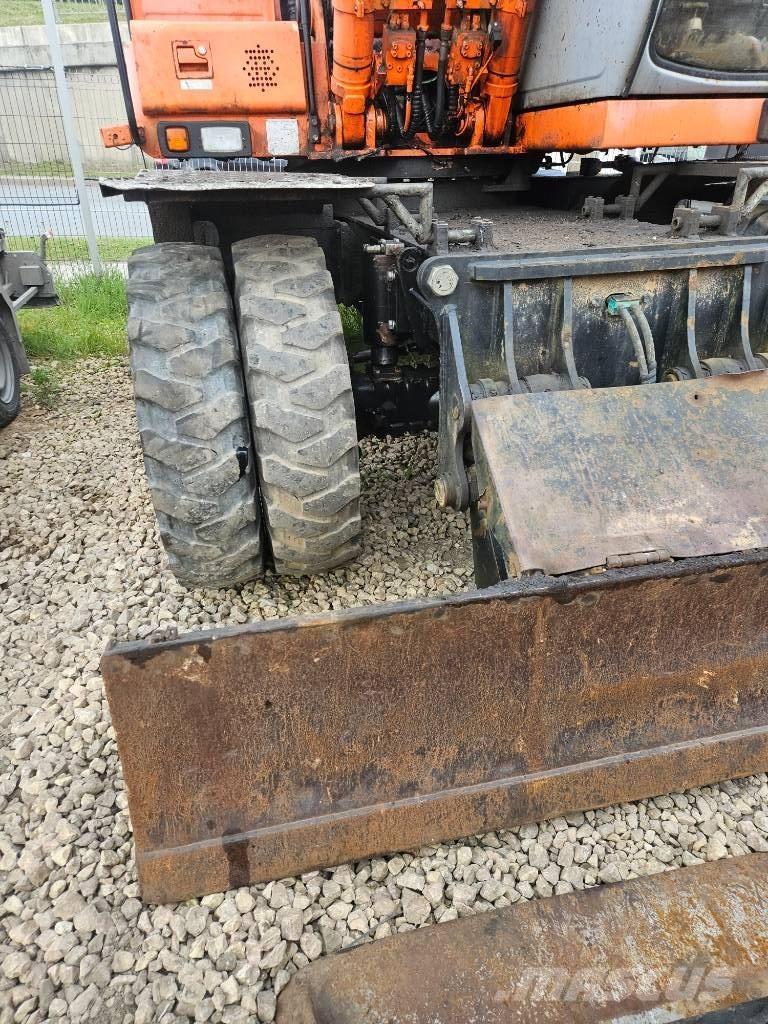 Fiat-Hitachi EX165W Bageri točkaši