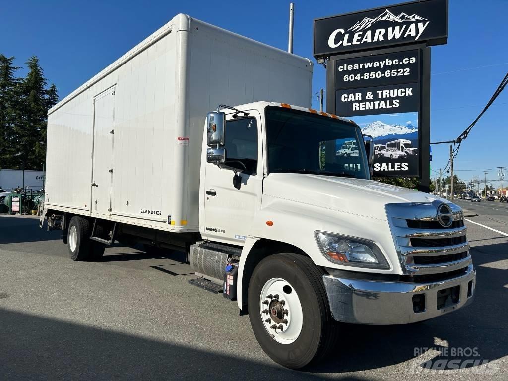 Hino 338 Kamioni za prevoz pića