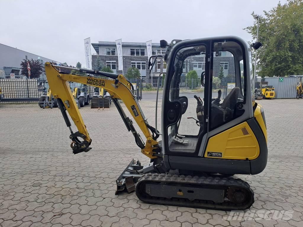 Wacker Neuson ET18 Bageri guseničari
