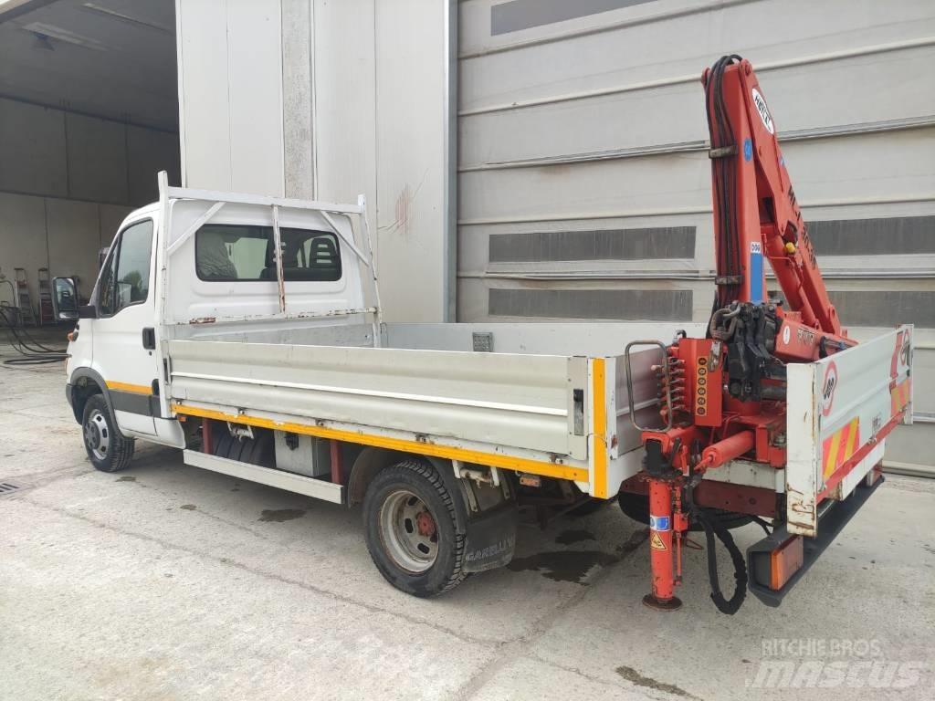 Iveco 50C 15 Sanduk kombiji