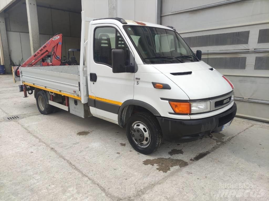 Iveco 50C 15 Sanduk kombiji