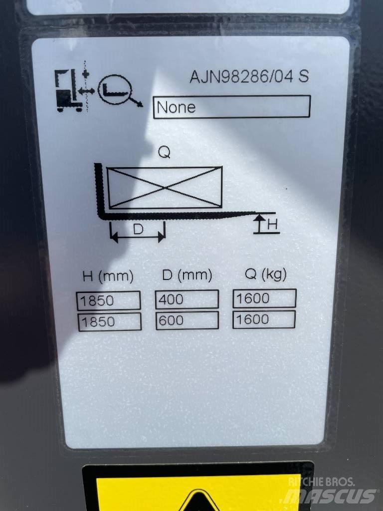 Atlet A160 Samopogonski ručni viljuškari
