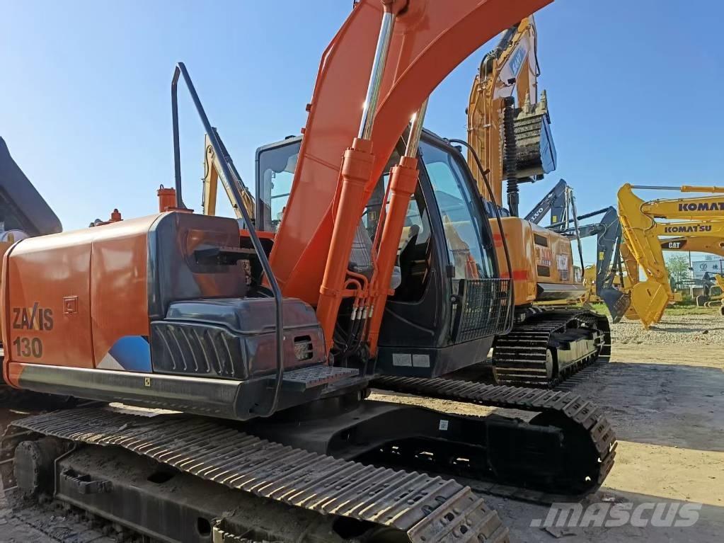 Hitachi ZX 130 Bageri guseničari