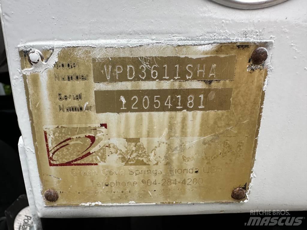 Sterling LT 8500 Kombi vozila/ vakum kamioni