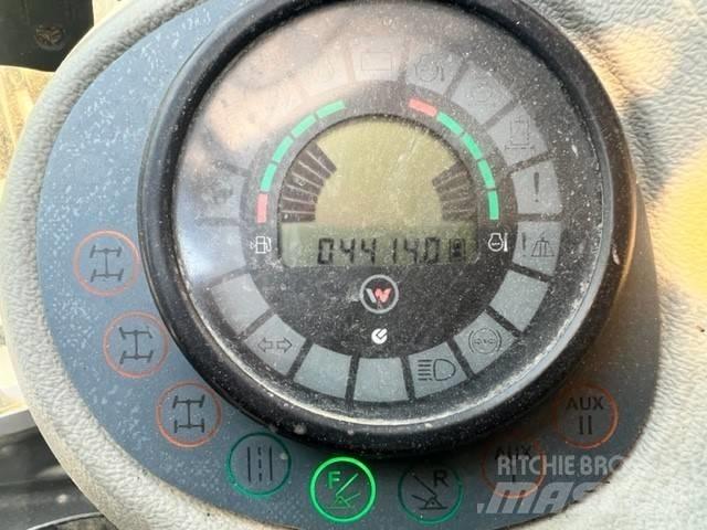 Neuson 9503 Bageri točkaši