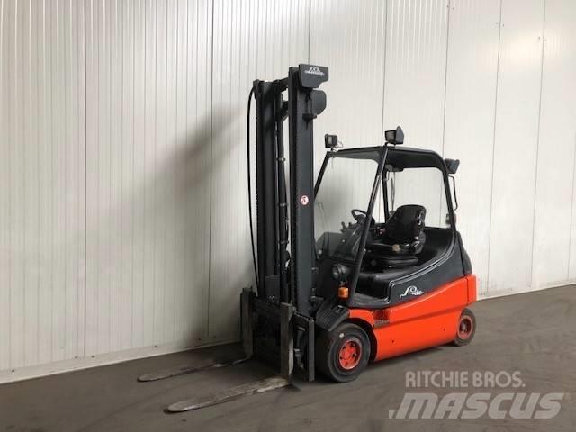 Linde E25-02 Električni viljuškari