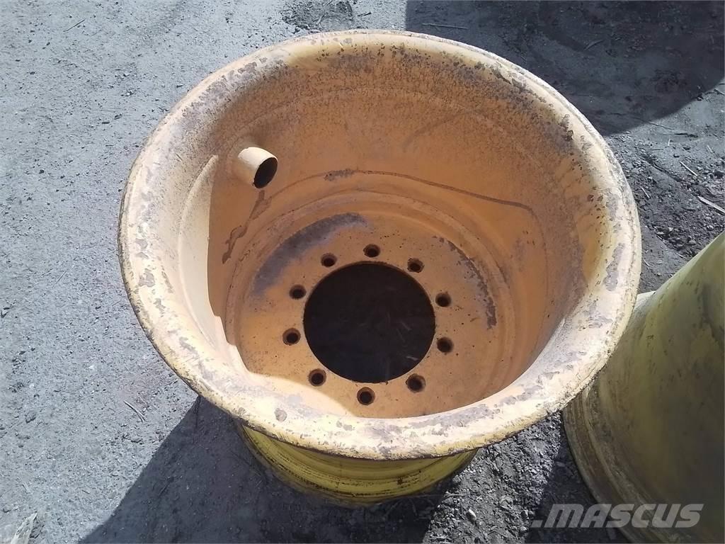 Ösa 250 24x26,5 Gume, točkovi i felne