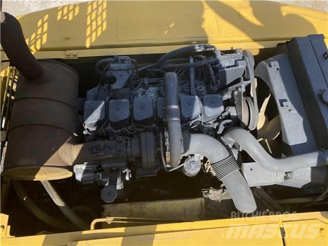 Komatsu PC200-6 Bageri guseničari