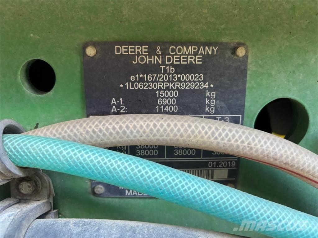 John Deere 6230R Traktori