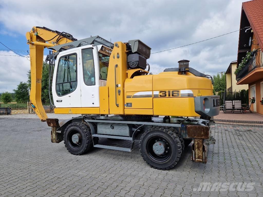 Liebherr 316 Bageri točkaši