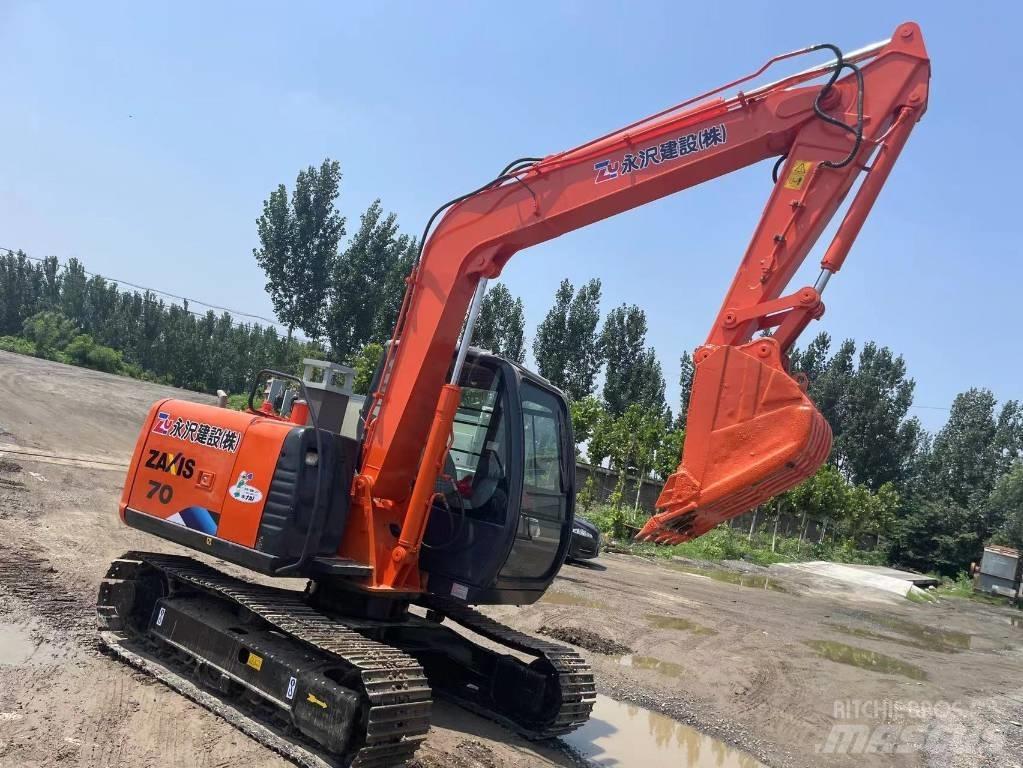Hitachi ZX70 Bageri guseničari
