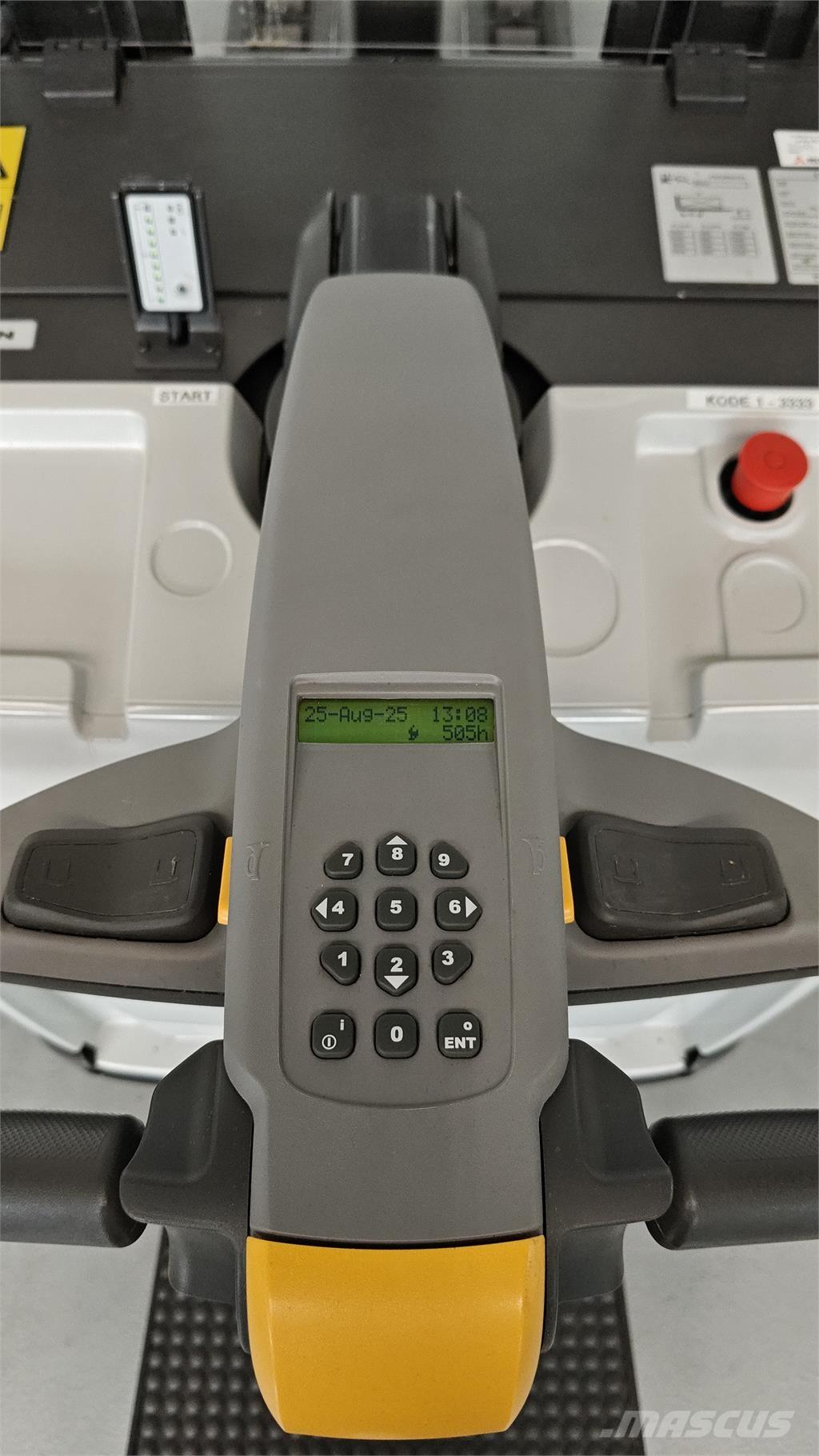 Atlet PSP160 Samopogonski ručni viljuškari