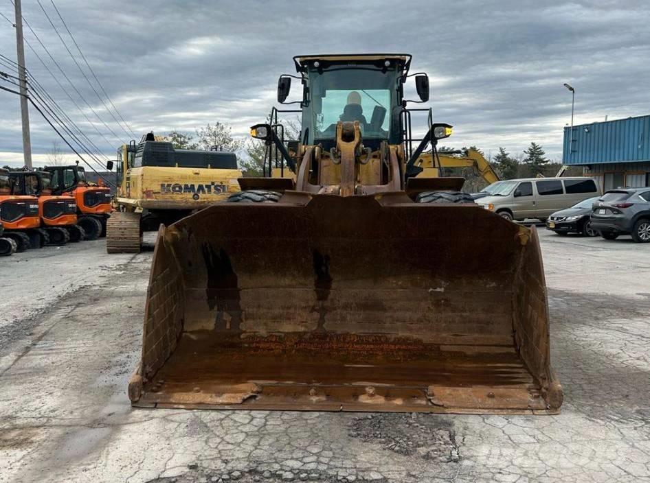 CAT 966 M Utovarivači na točkove