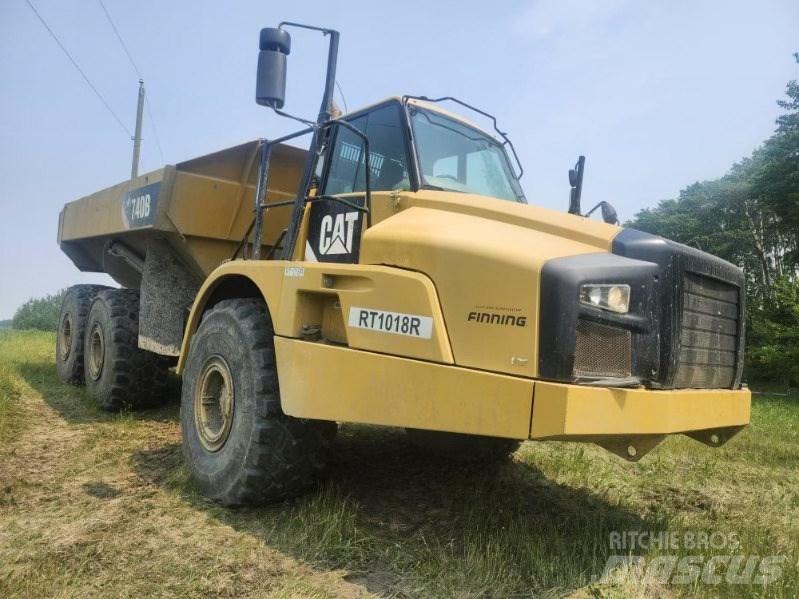 CAT 740 B Zglobni damperi