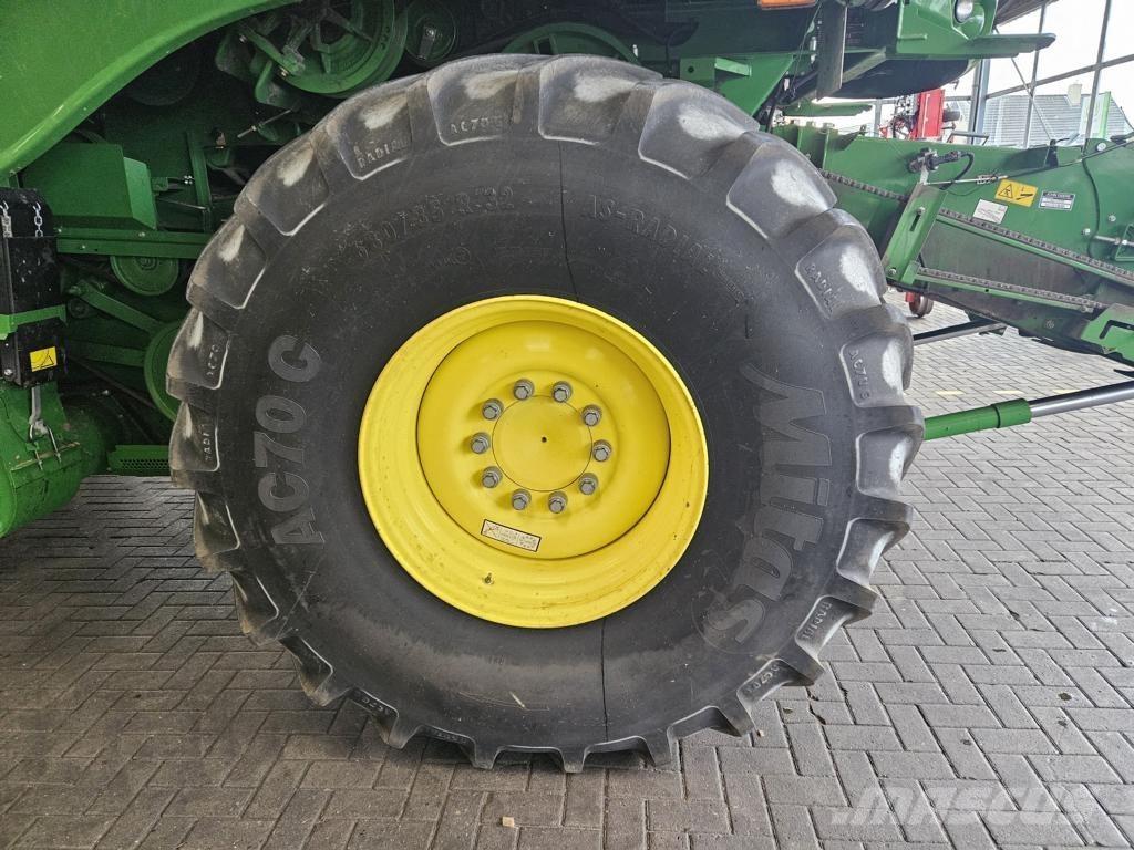 John Deere T560 i Kombajni