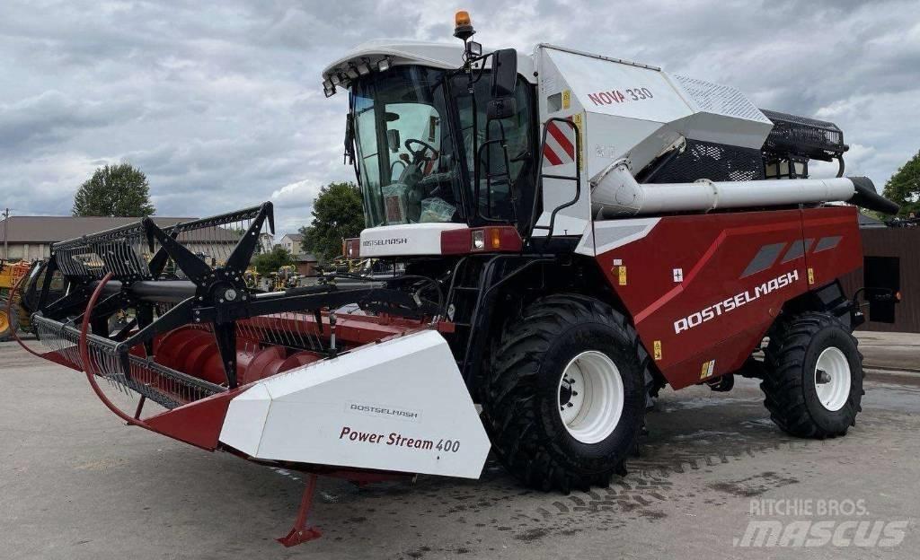Rostselmash Nova 330 Kombajni